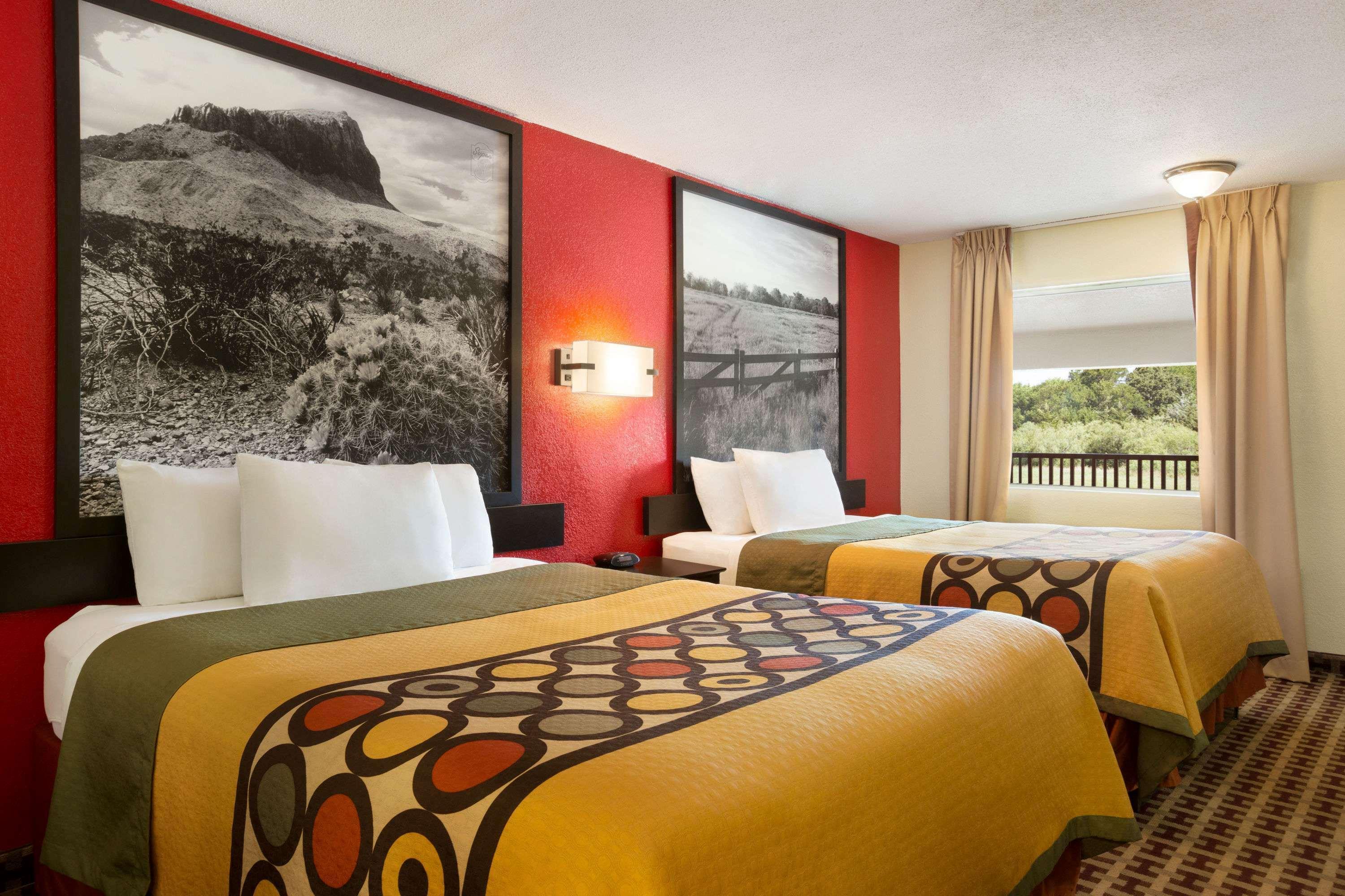 Super 8 By Wyndham Corsicana Kültér fotó