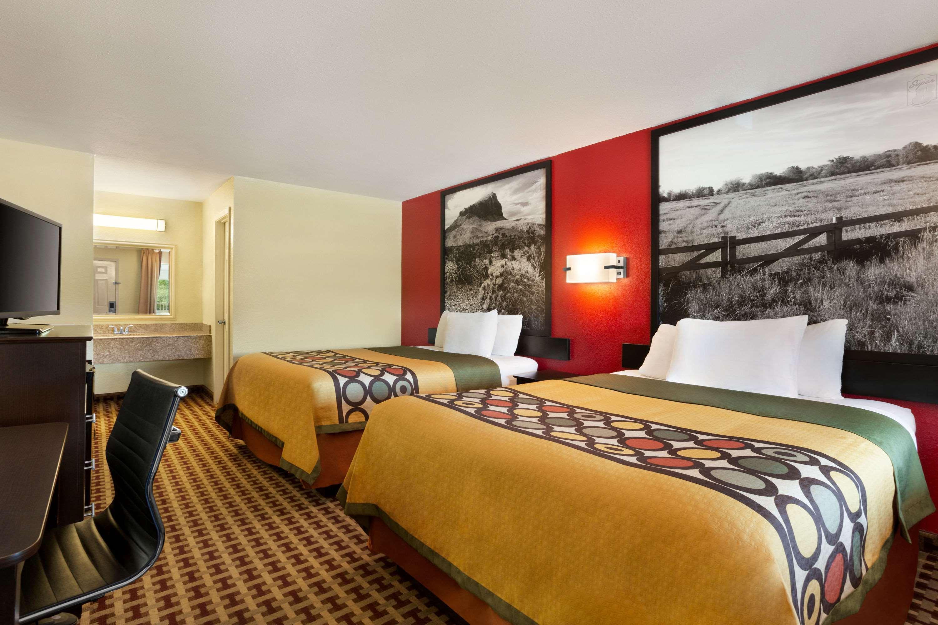 Super 8 By Wyndham Corsicana Kültér fotó