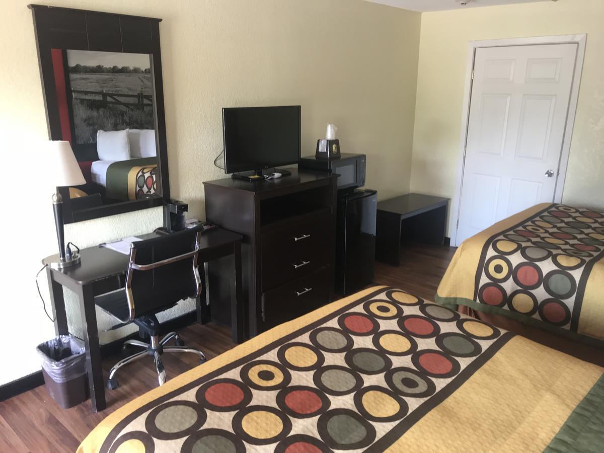 Super 8 By Wyndham Corsicana Kültér fotó